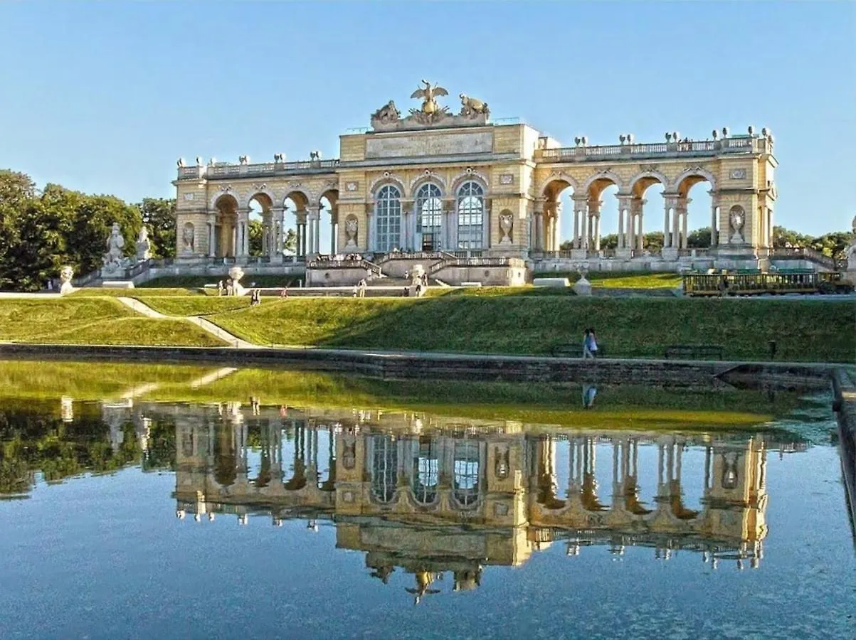 Grosszugiges City Apartment Nahe Schonbrunn Vienna 0*,